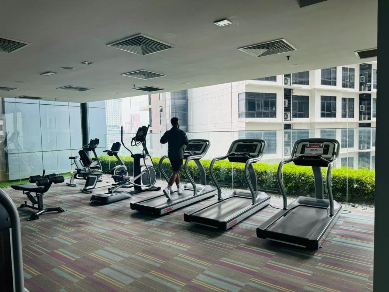 קואלה לומפור Luxury Mercu Summer Suites At Kualalumpur מראה חיצוני תמונה